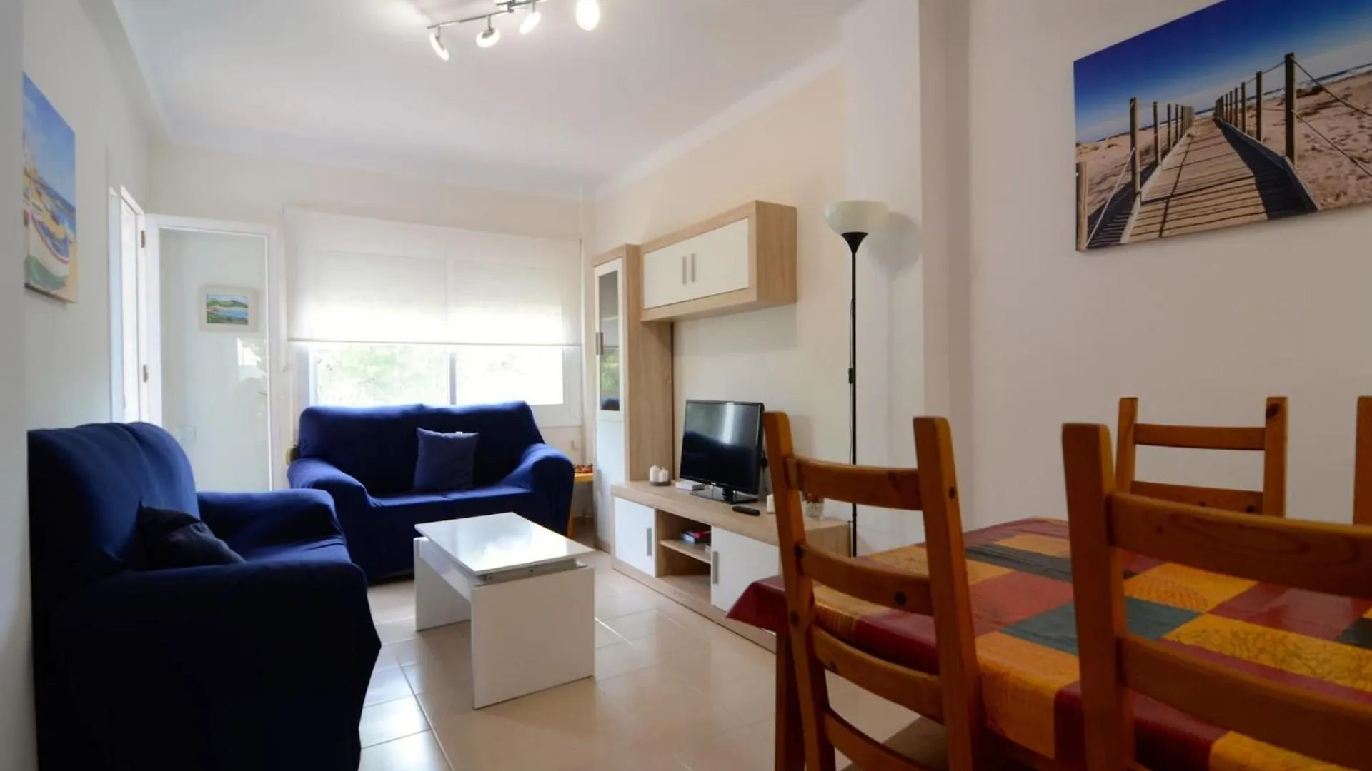The Apartment In Pals Has 2 Bedrooms 0*,  Spain
