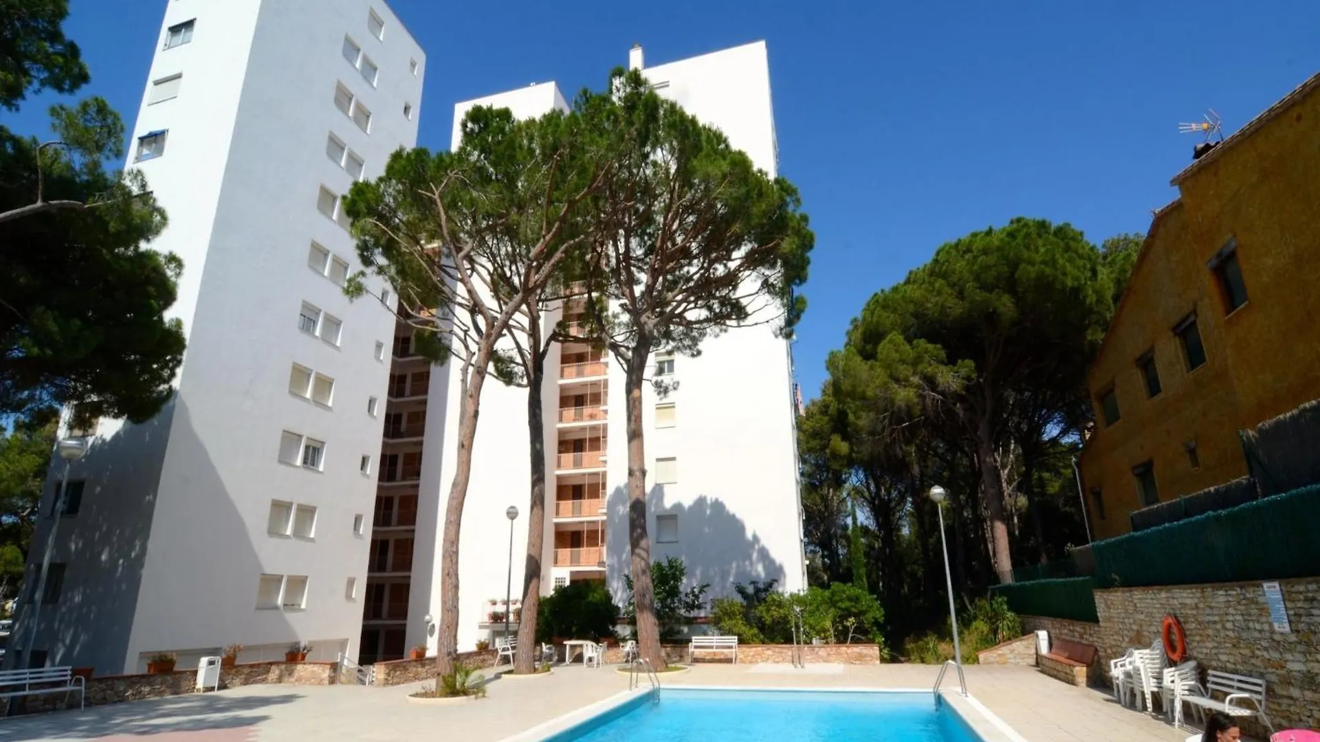 The Apartment In Pals Has 2 Bedrooms