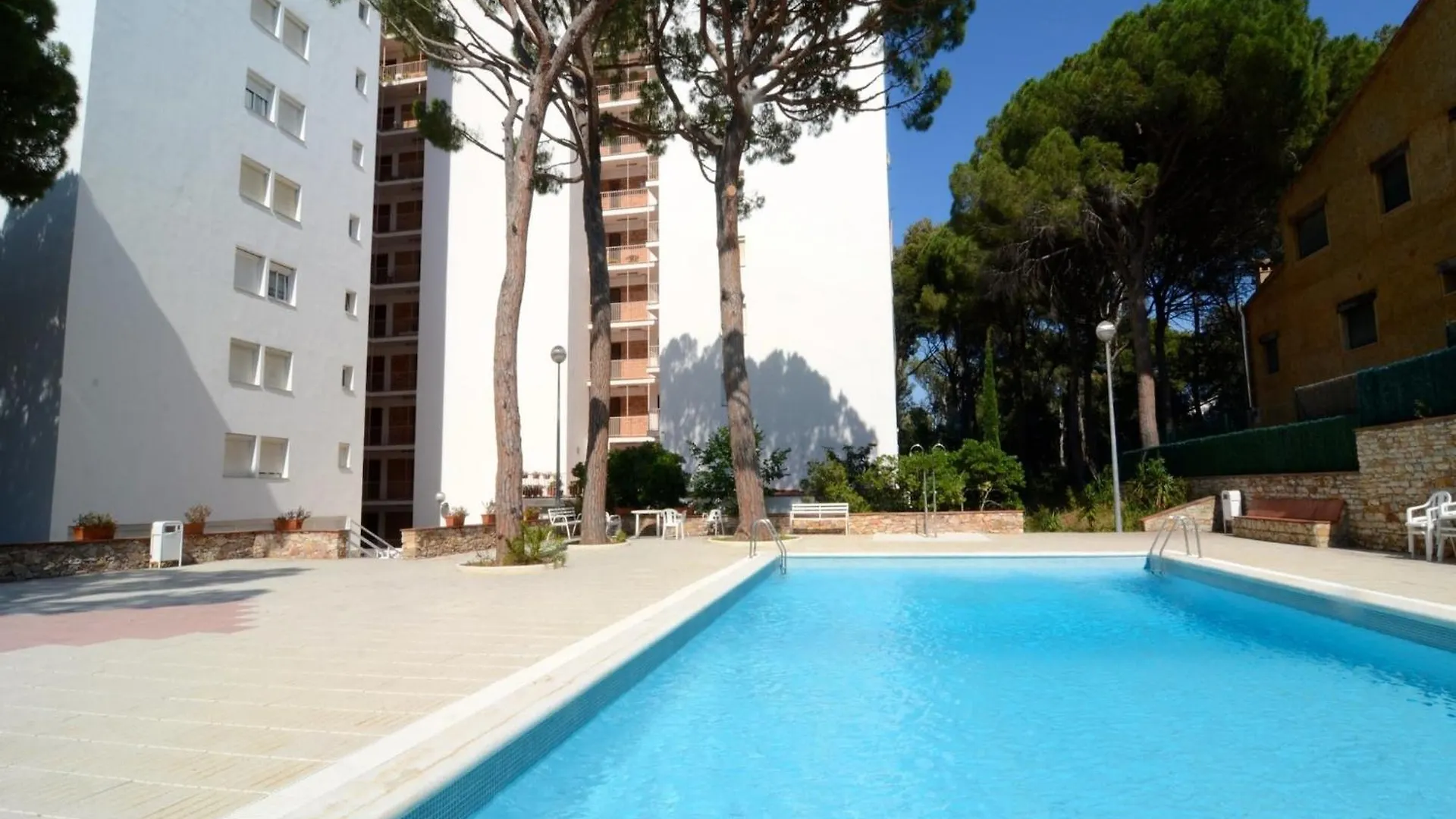 The Apartment In Pals Has 2 Bedrooms